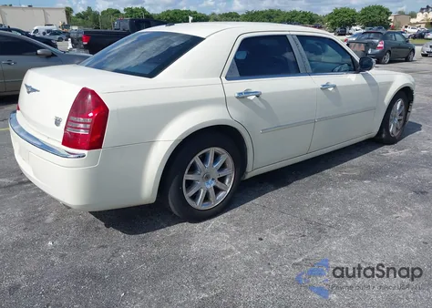 2007 Chrysler 300C from USA, damaged, VIN 2C3KA63H17H662741